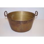 Brass jam pan