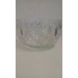 Large cut crystal fruit bowl, 28cm in diameter