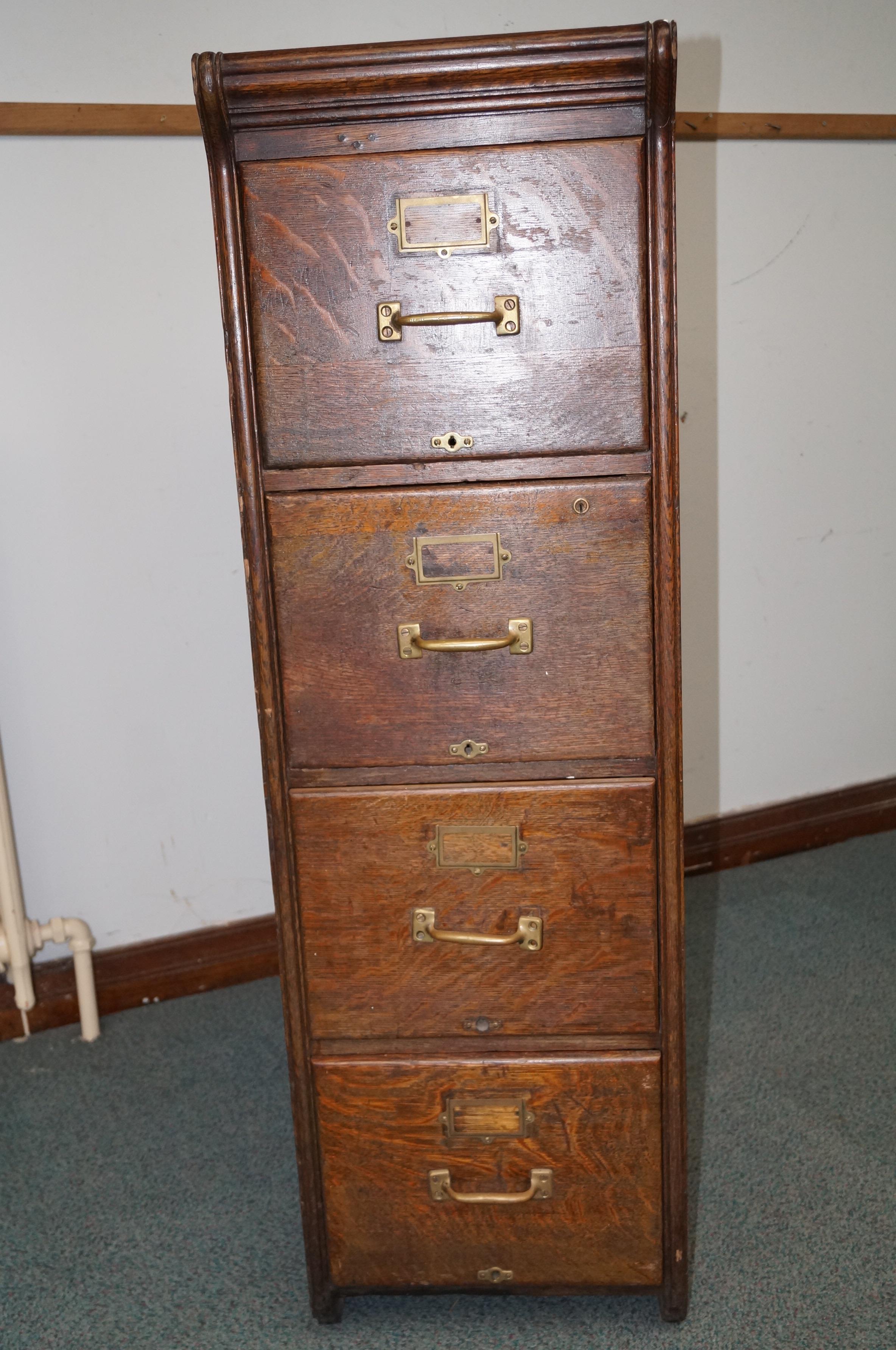 Vintage 4 drawer oak filing cabinet