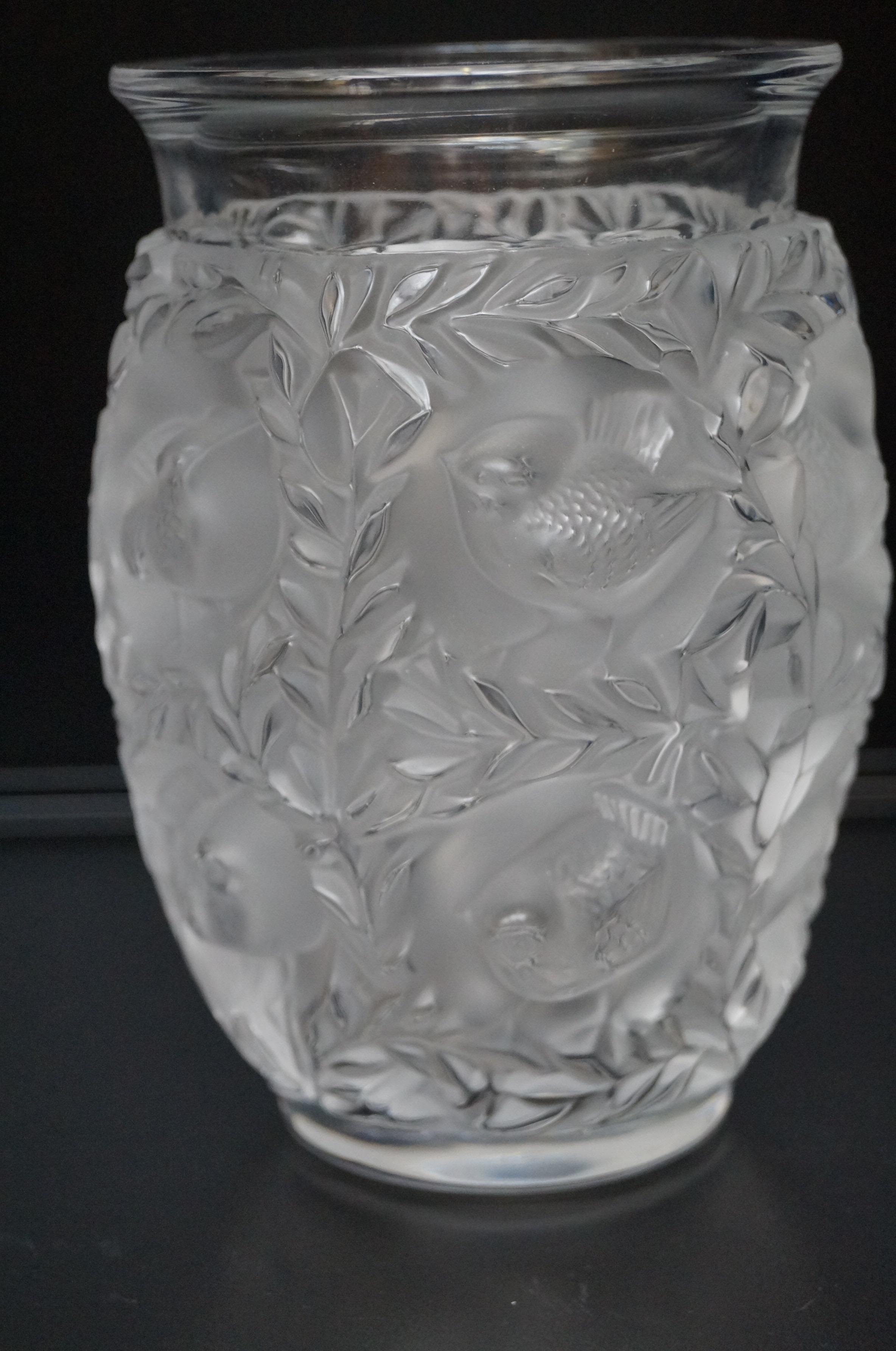 Lalique "Bagatelle of love birds" frosted and clea