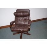 Leather and wood armchair (Leather requires attent