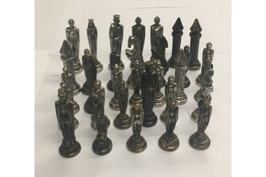 19th Century Mortal Chess Set, 16 Silver Pieces an
