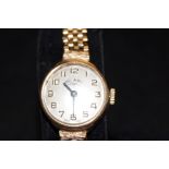 Rotary 9ct gold case and strap ladies wristwatch.