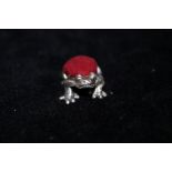 Silver frog pin cushion