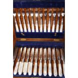 Oak cased set of plated cake knifes and forks with