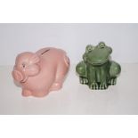 Two Wade money boxes, pig and frog