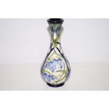 Moorcroft vase otley bluebell (Height: 16cm)