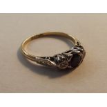 18 carat gold diamond and sapphire ring (Size: M)