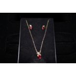 9ct Gold necklace with matching earrings