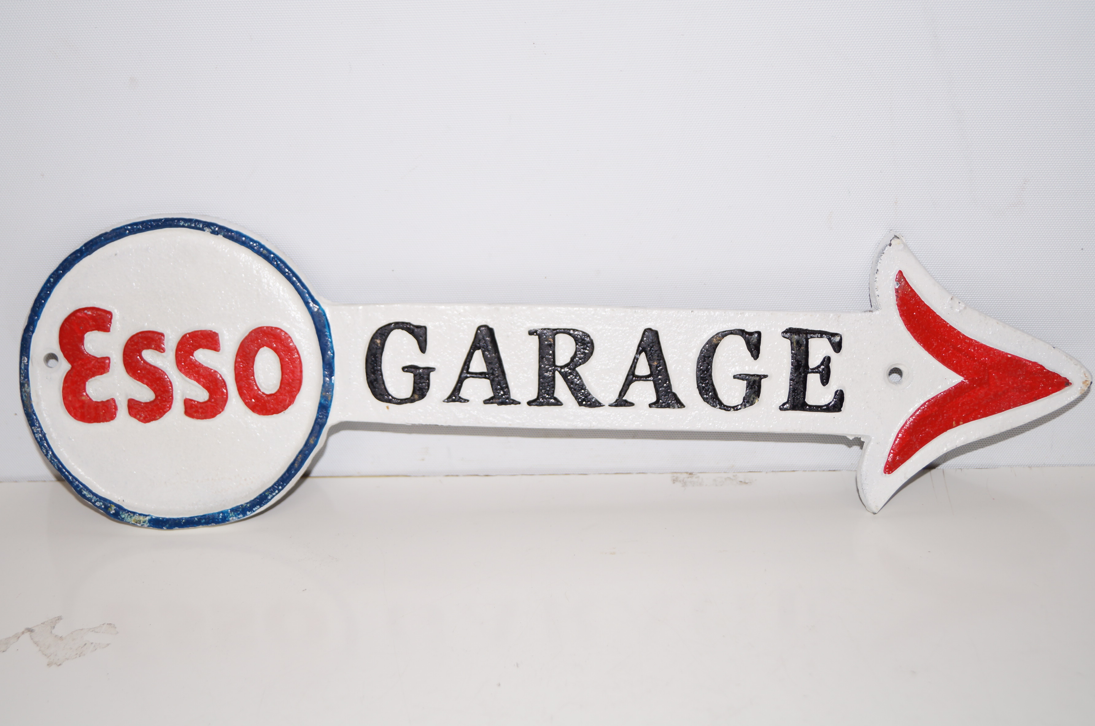 Cast iron Esso garage sign 40cm