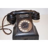 Early dial telephone converted