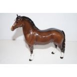 Beswick Horse. Restoration to front left leg. Height 19cm