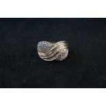 9ct Gold ring. Size S. Weight 6.1 grams