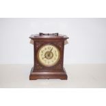 Mantel clock