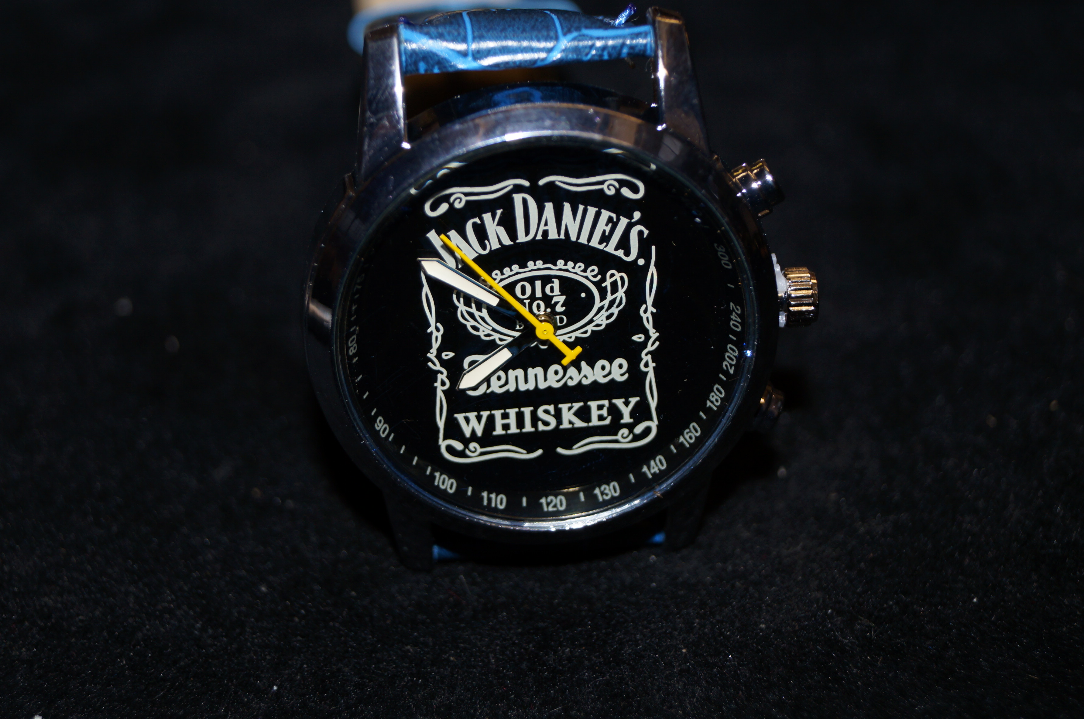 Jack Daniels Tennessee, whiskey wristwatch.