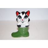 Lorna Bailey cat in green boot Height-14cm