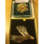 1960s retro gold brooches in Kuchinsky style