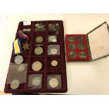 A tray of coins, silver,