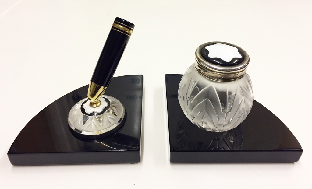 A Mont Blanc and Lalique Limited Edition Pen and Ink Stand: In two sections,