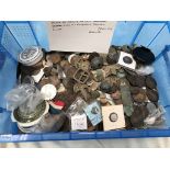 A large quantity of GB and World coins;