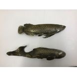 A pair of bronze fish