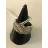 An 18ct diamond dress ring