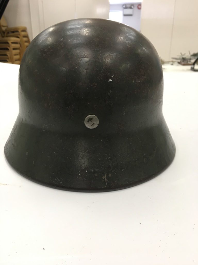 WWII German ET 62 Double Decal Police/Army Tin Helmet,original liner and strap.numbered 4582. - Image 4 of 11