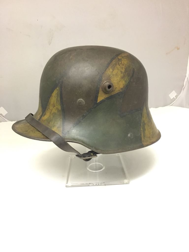 WWI M14 Stahlhelm Painted in three colour camo, missing liner, strap present,