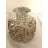 An R Lalique Epines lidded perfume bottle (A/F)