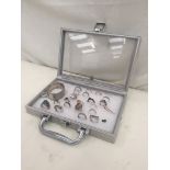 A tray of silver jewellery to inc rings,
