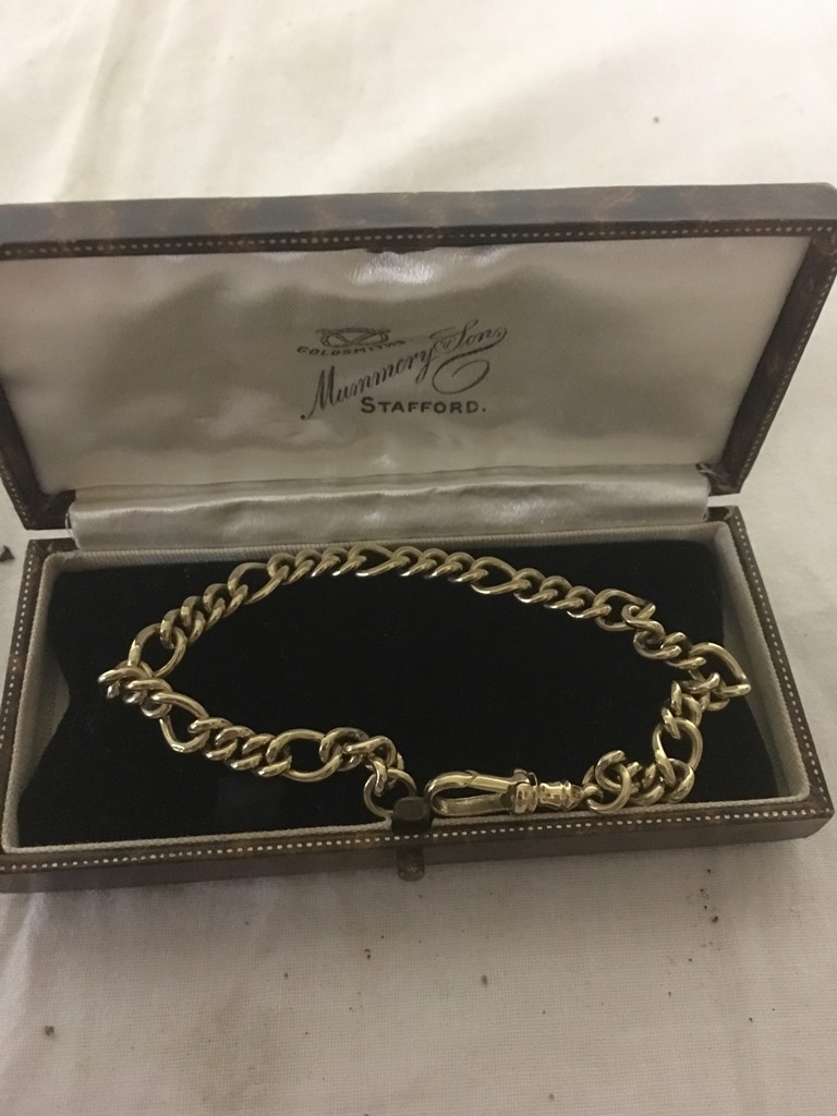 A 9ct Albert bracelet