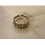 A 625 15ct gold and pearl dress ring (missing one pearl)