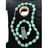 A bowantic necklace and bracelet;