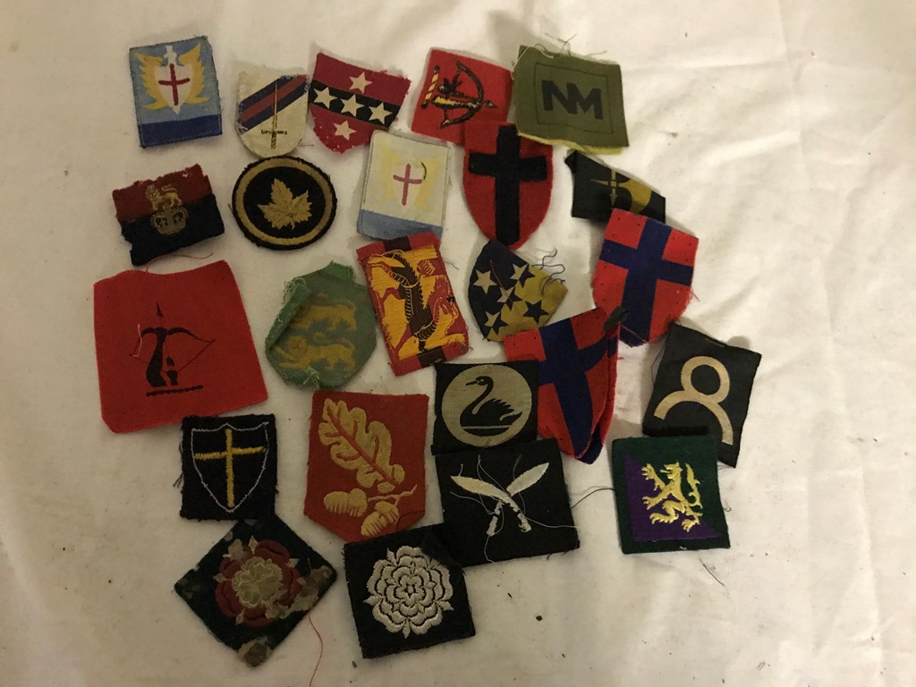 25 British formation sign cloth patches