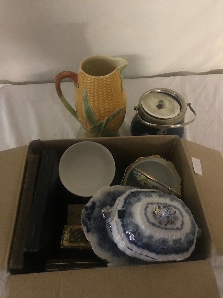 A box of odds and ceramics to inc jewellery, watches etc.