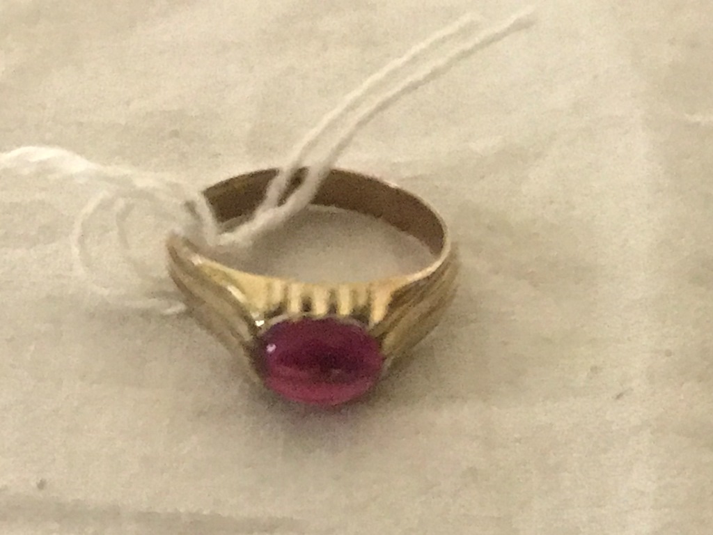 A 9ct vintage dress ring