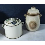A Rumtopf and a lidded pot