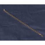 A 9ct gold chain bracelet 18cm long