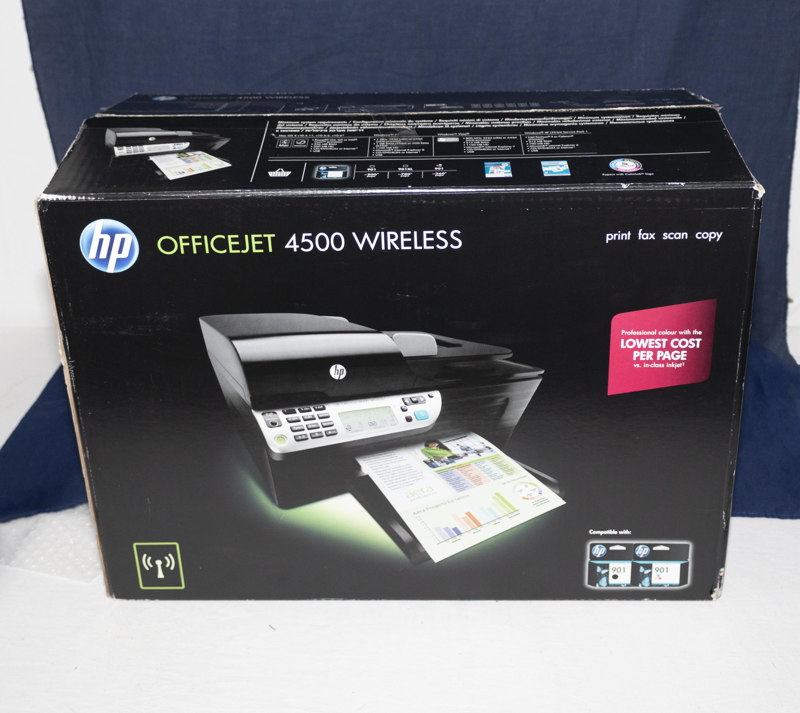 An Officejet 4500 wireless printer