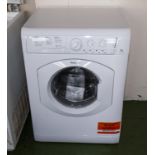 Hotpoint HV7L1451 7kg washing machine