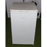 Frididaire refrigerator