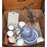 A box containing assorted pottery and kitchen ware