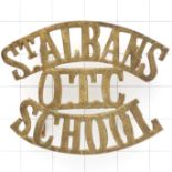 ST.ALBANS / OTC / SCHOOL brass Hertfordshire shoulder title.