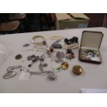 Miscellaneous items to include brooches, spoons, beaded necklaces and earrings