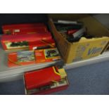 Boxed and loose Hornby 00 gauge model trains and accessories