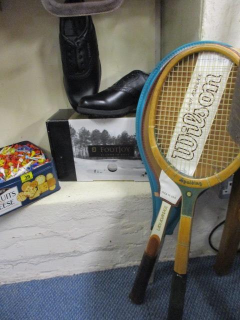 Vintage tennis rackets, a large quantity of golf tees, a pair of new gents Footjoy golf shoes size 9