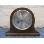 An early 20th century oak cased mantle clock