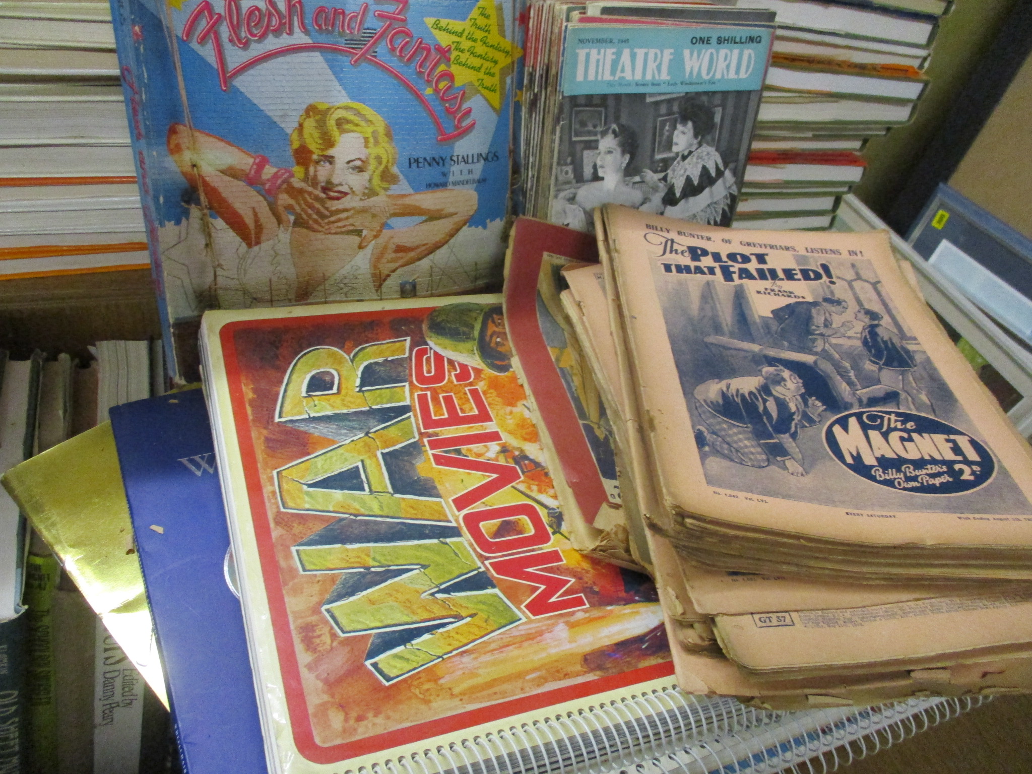 Theatre and film related ephemera to include magazines, books, The Magnet, The Gem and others - Image 2 of 2