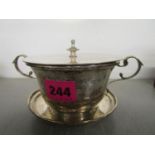 An Edwardian, twin handled silver cup on stand, London 1903, makers mark G J over DF in a shield for