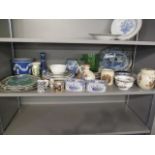 A mixed lot of ceramics to include 19th century blue and white ceramics, Wedgwood Jasperware,